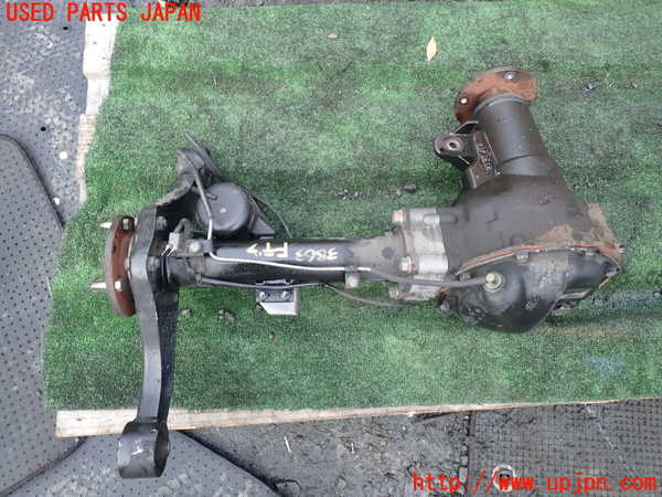 1UPJ-9238634350]パジェロ(V88W)フロントデフ 中古_2