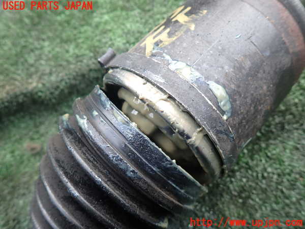 1UPJ-9238634015]パジェロ(V88W)左フロントドライブシャフト 中古_4