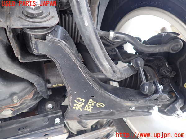 1UPJ-9238635186]パジェロ(V88W)左フロントロアアーム1 中古_2