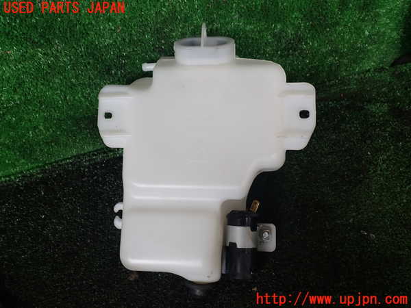 1UPJ-9238636792]パジェロ(V88W)ウォッシャータンク2 中古_2