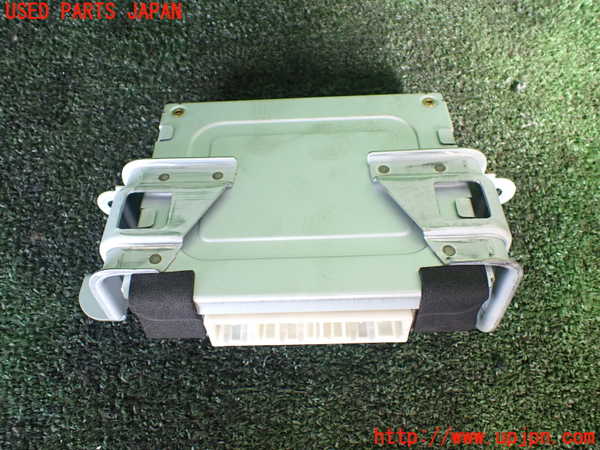 1UPJ-9238636146]パジェロ(V88W)コンピューター1 中古 8633A035_3