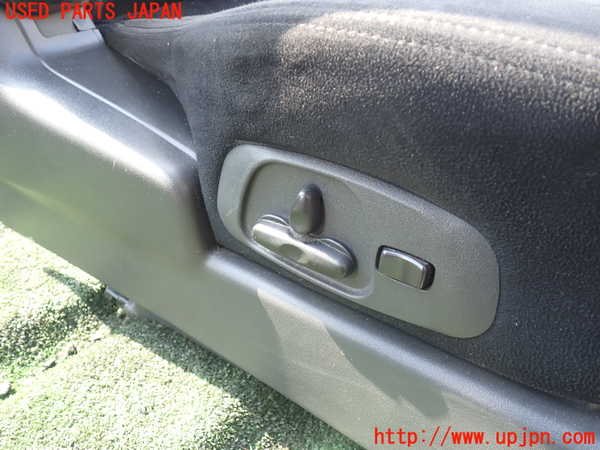1UPJ-9238637035]パジェロ(V88W)運転席シート 中古_4