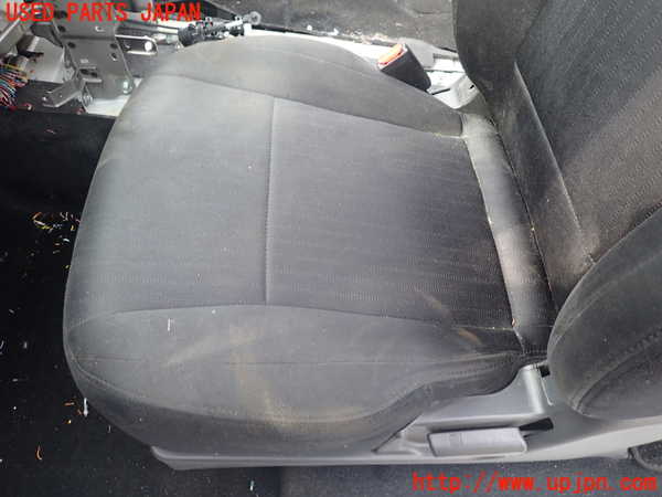 1UPJ-9238637065]パジェロ(V88W)助手席シート 中古_3