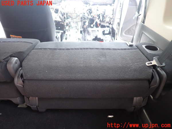 1UPJ-9238637145]パジェロ(V88W)右2列目シート 中古_4