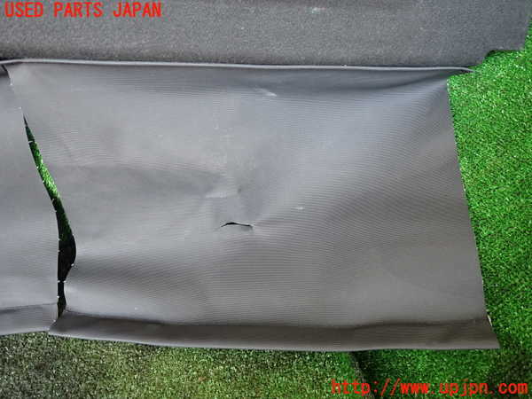 1UPJ-9238637761]パジェロ(V88W)トノカバー1 中古_2