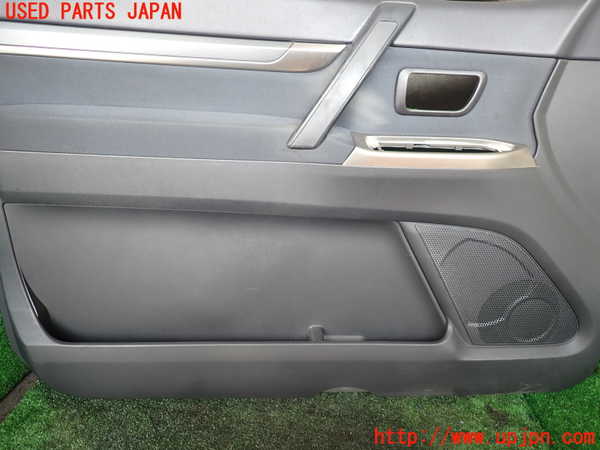 1UPJ-9238631264]パジェロ(V88W)左ドア内張り 中古_3