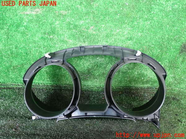 1UPJ-9238637510]パジェロ(V88W)メーターフード 中古_3