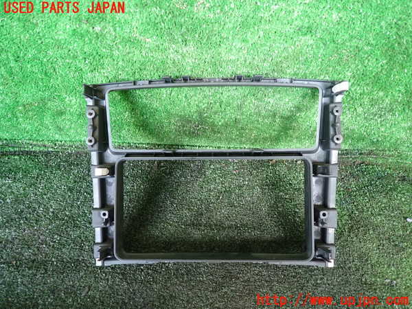 1UPJ-9238637692]パジェロ(V88W)内装トリム類2 中古_2