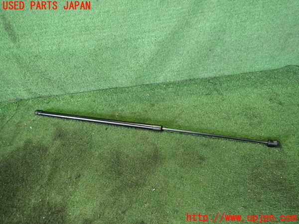 2UPJ-9238651068]アウディ・A3 スポーツバック(GYDLA)ボンネットダンパー 中古_2