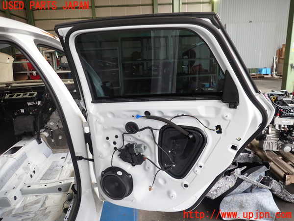 2UPJ-9238651290]アウディ・A3 スポーツバック(GYDLA)右後ドア 中古 FUYAO M61315 43R-000369_4