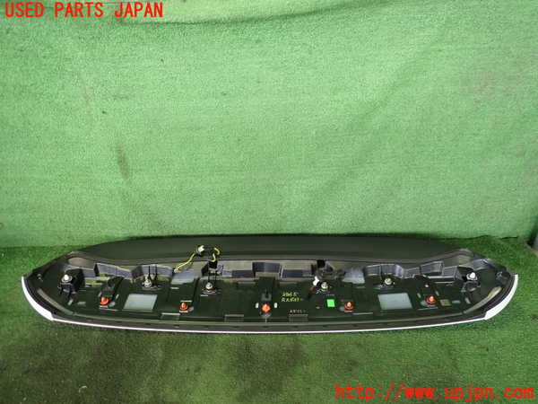 2UPJ-9238651520]アウディ・A3 スポーツバック(GYDLA)リアスポイラー 中古_3