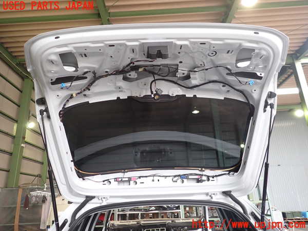 2UPJ-9238651566]アウディ・A3 スポーツバック(GYDLA)バックドア リアゲート ハッチ 中古 PILKINGTON M3232 43R-011583_4