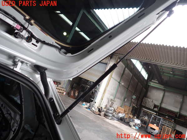 2UPJ-9238651584]アウディ・A3 スポーツバック(GYDLA)リアゲートダンパー 中古_2