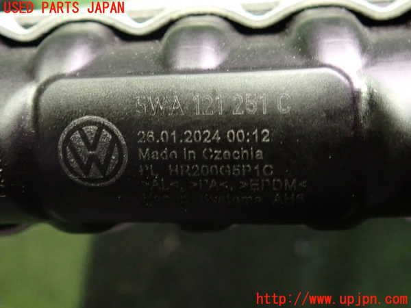 2UPJ-9238652321]アウディ・A3 スポーツバック(GYDLA)ラジエーター1 中古_3