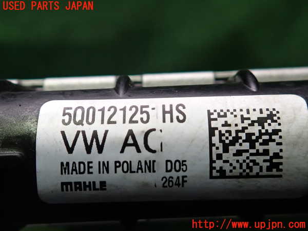 2UPJ-9238652322]アウディ・A3 スポーツバック(GYDLA)ラジエーター2 中古_3