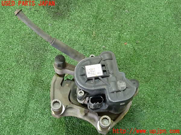 2UPJ-9238654090]アウディ・A3 スポーツバック(GYDLA)右リアキャリパー 中古_4