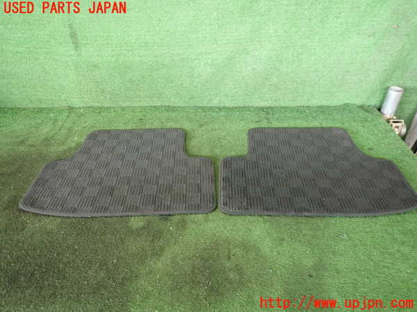 2UPJ-9238657800]アウディ・A3 スポーツバック(GYDLA)フロアマット 中古_3