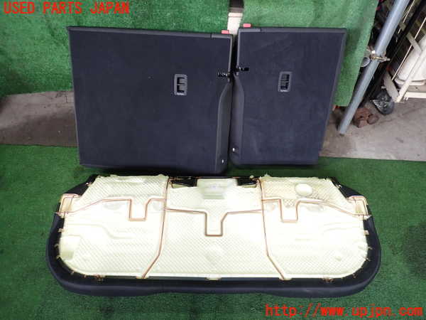 2UPJ-9238657385]アウディ・A3 スポーツバック(GYDLA)リアシート 中古_5