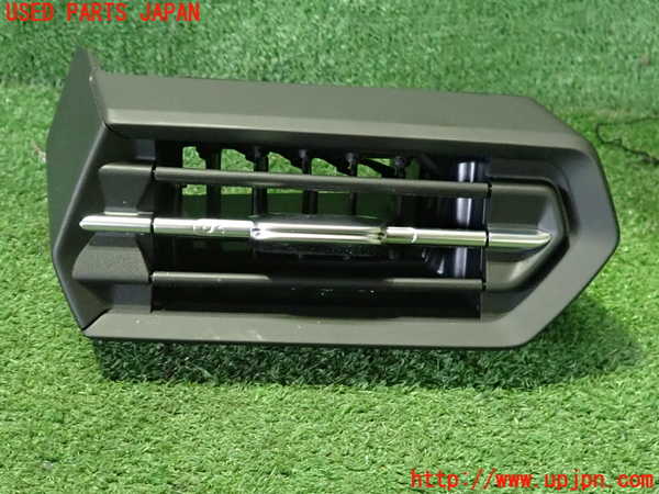 2UPJ-9238657527]アウディ・A3 スポーツバック(GYDLA)エアコン吹き出し口2(真中) 中古_4