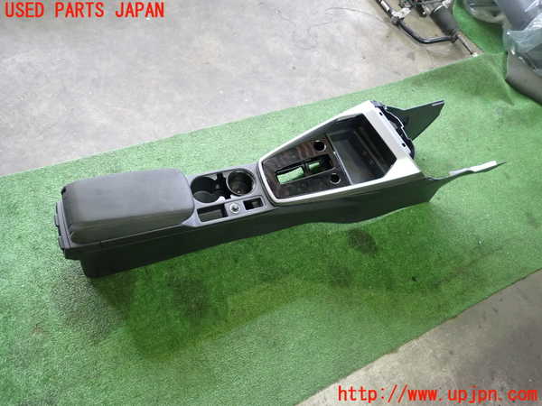 2UPJ-9238657540]アウディ・A3 スポーツバック(GYDLA)センターコンソール 中古_2