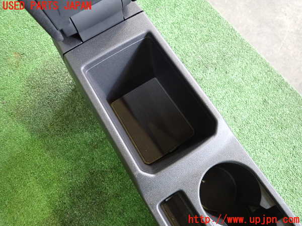 2UPJ-9238657540]アウディ・A3 スポーツバック(GYDLA)センターコンソール 中古_3