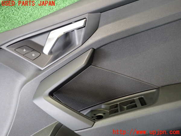 2UPJ-9238651234]アウディ・A3 スポーツバック(GYDLA)右前ドア内張り 中古_2