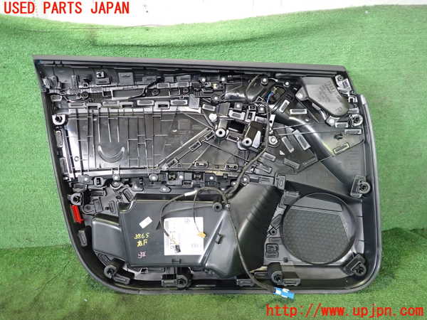 2UPJ-9238651234]アウディ・A3 スポーツバック(GYDLA)右前ドア内張り 中古_4
