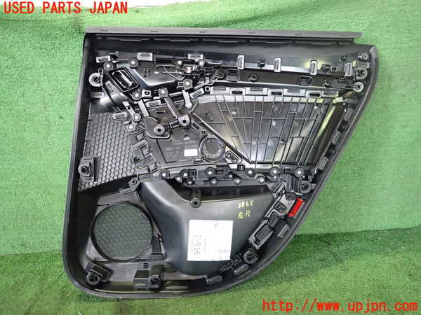 2UPJ-9238651324]アウディ・A3 スポーツバック(GYDLA)左後ドア内張り 中古_4