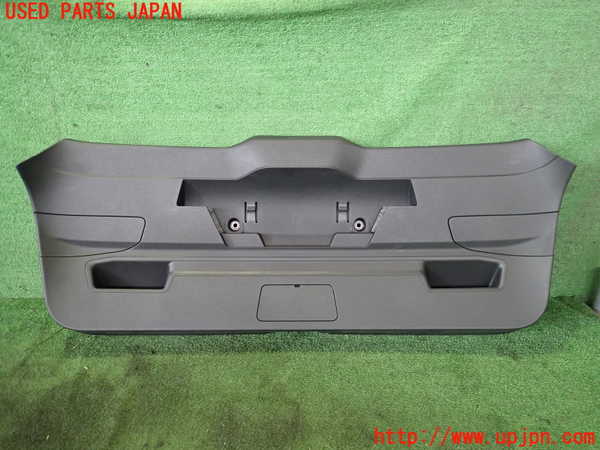 2UPJ-9238651578]アウディ・A3 スポーツバック(GYDLA)バックドア内張り 中古_3