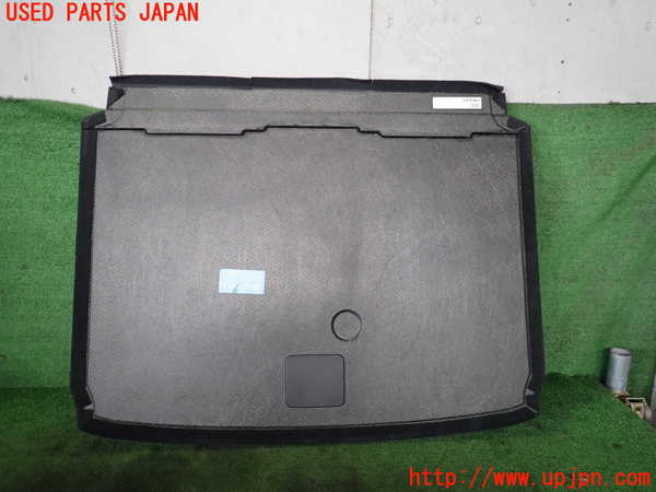 2UPJ-9238657771]アウディ・A3 スポーツバック(GYDLA)ラゲッジトレイ1 中古_2
