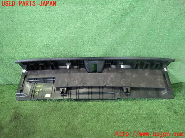 2UPJ-9238657773]アウディ・A3 スポーツバック(GYDLA)ラゲッジトレイ3 中古_2