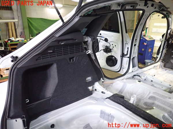 2UPJ-9238657680]アウディ・A3 スポーツバック(GYDLA)左リアピラートリム 中古_2