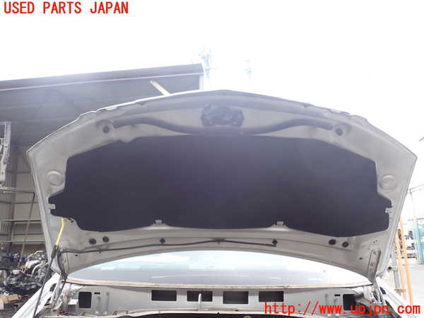 1UPJ-9238661060]クライスラー・グランドボイジャー(RT38)ボンネットフード 中古_4