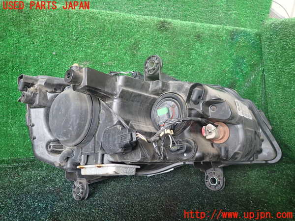 1UPJ-9238661132]クライスラー・グランドボイジャー(RT38)左ヘッドライト HID 中古_3