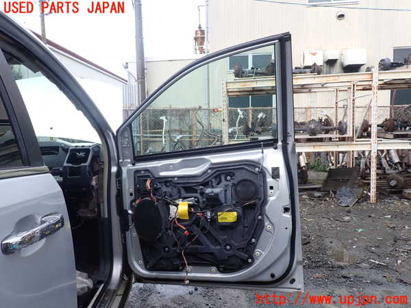 1UPJ-9238661230]クライスラー・グランドボイジャー(RT38)右前ドア 中古(43R-000263 M505)_4