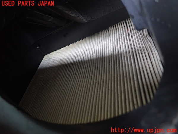 1UPJ-9238662560]クライスラー・グランドボイジャー(RT38)エアクリーナーボックス 中古_3