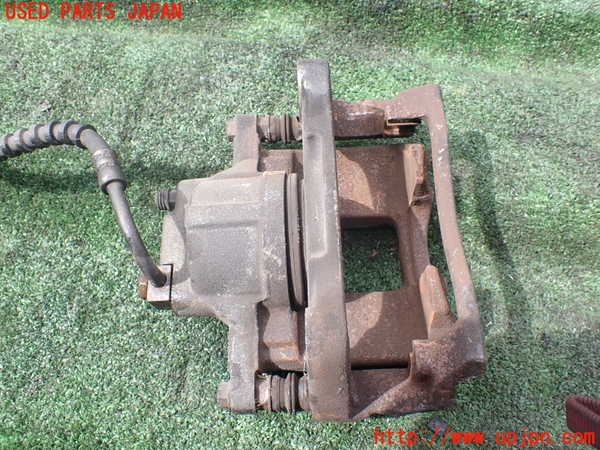 1UPJ-9238664080]クライスラー・グランドボイジャー(RT38)右フロントキャリパー 中古_2