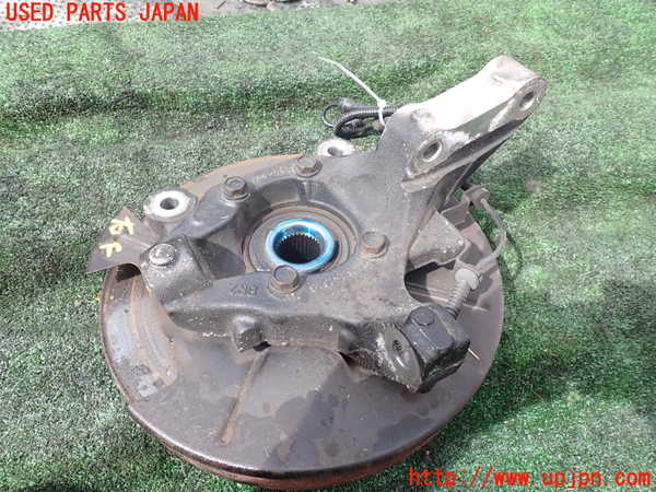 1UPJ-9238664290]クライスラー・グランドボイジャー(RT38)右フロントナックルハブ 中古_2