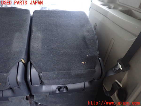 1UPJ-9238667235]クライスラー・グランドボイジャー(RT38)右3列目シート (ジャンク品) 中古_2
