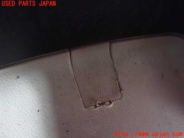 1UPJ-9238661234]クライスラー・グランドボイジャー(RT38)右前ドア内張り 中古_4