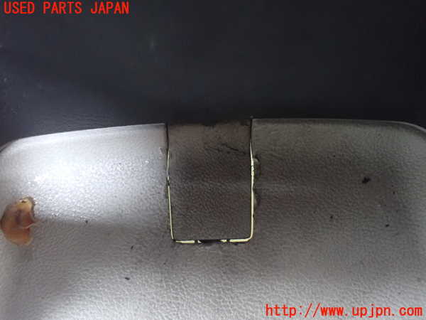 1UPJ-9238661264]クライスラー・グランドボイジャー(RT38)左前ドア内張り 中古_3