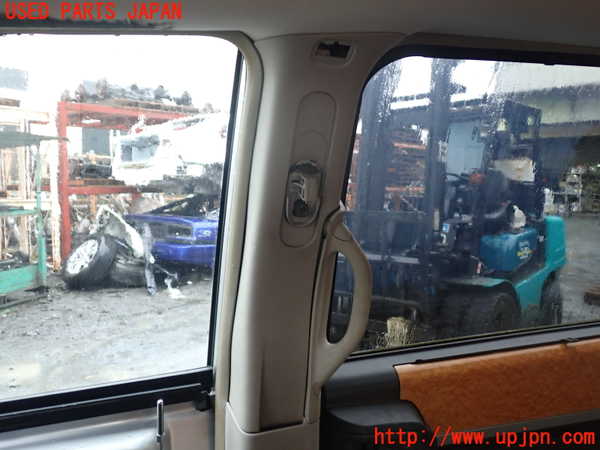 1UPJ-9238667665]クライスラー・グランドボイジャー(RT38)右センターピラートリム 中古_2