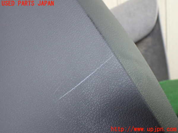 1UPJ-9238667692]クライスラー・グランドボイジャー(RT38)内装トリム類2 中古_2