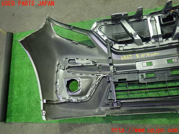 1UPJ-9238671010]ソリオ バンディット(MA37S)フロントバンパー 中古_4