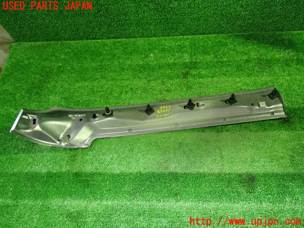 1UPJ-9238671362]ソリオ バンディット(MA37S)左スライドレールカバー 中古_4