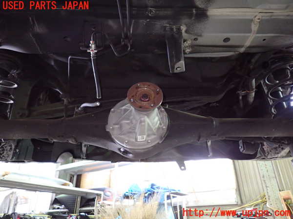 1UPJ-9238674400]ソリオ バンディット(MA37S)リアデフホーシング 中古_4