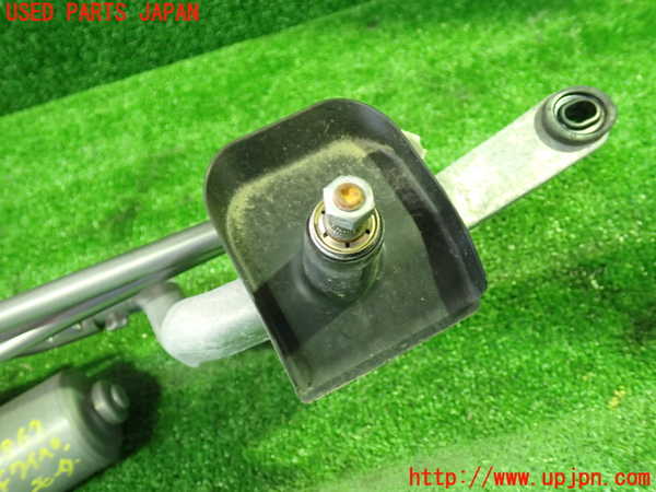 1UPJ-9238676770]ソリオ バンディット(MA37S)フロントワイパーモーター 中古_2