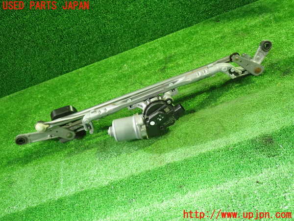 1UPJ-9238676770]ソリオ バンディット(MA37S)フロントワイパーモーター 中古_4