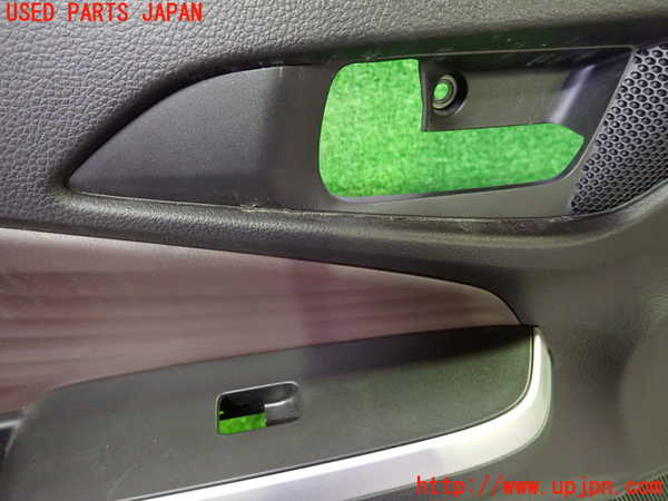 1UPJ-9238671264]ソリオ バンディット(MA37S)左前ドア内張り 中古_2