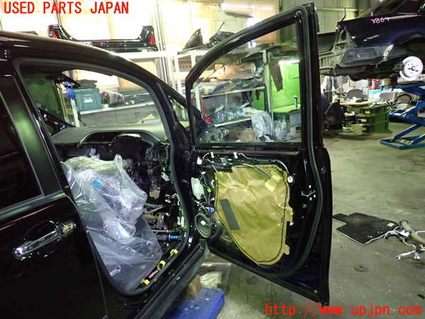 1UPJ-9238681230]ヴォクシー(ノア)(ZRR80W)右前ドア NSG M3O5 中古_5